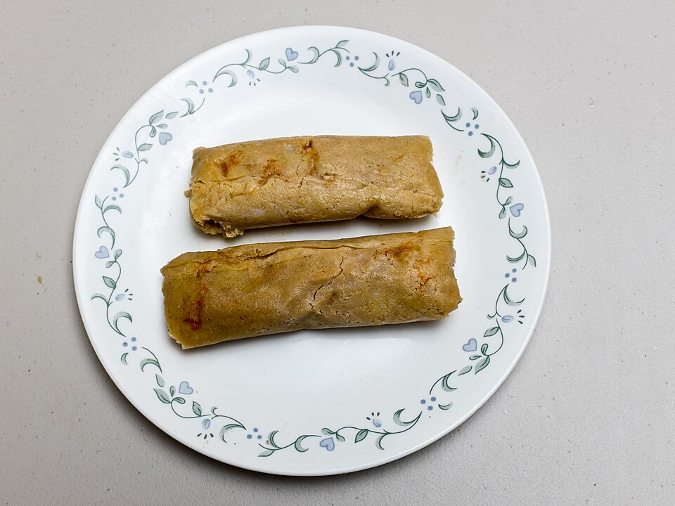 Tamales de pollo · 3 unidades